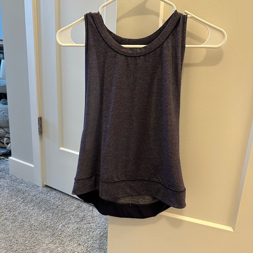 LIKE NEW!! lululemon breathable tank